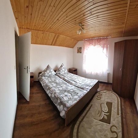 Hostal У Дядька Pilipets Exterior foto